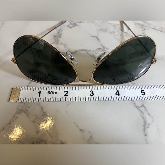 *SOLD* Authentic Ray Ban Polarized Aviators Gold Women’s 58 mm - Picture 11 of 12